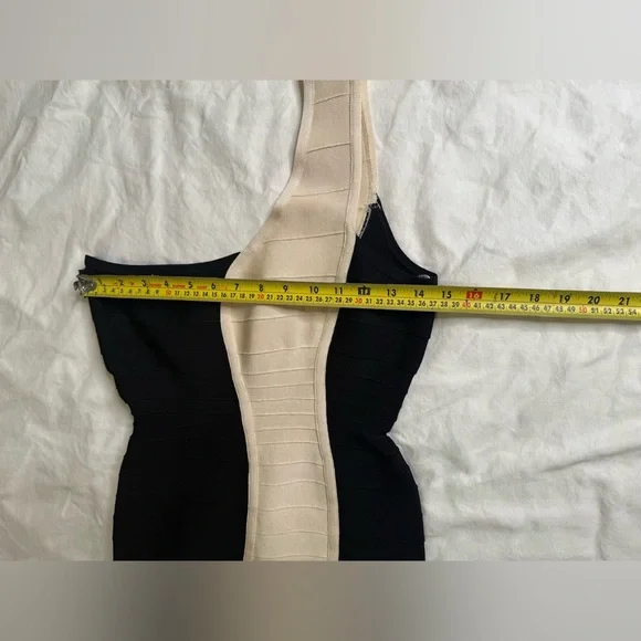 Herve Leger Marina Bandage Off The Shoulder Dress Large NWT Blush Pink - Picture 9 of 11